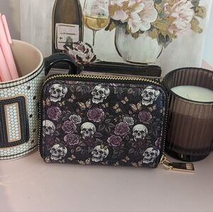 Skullette Brand Purple Roses & Skulls Vegan Leather Wallet New!